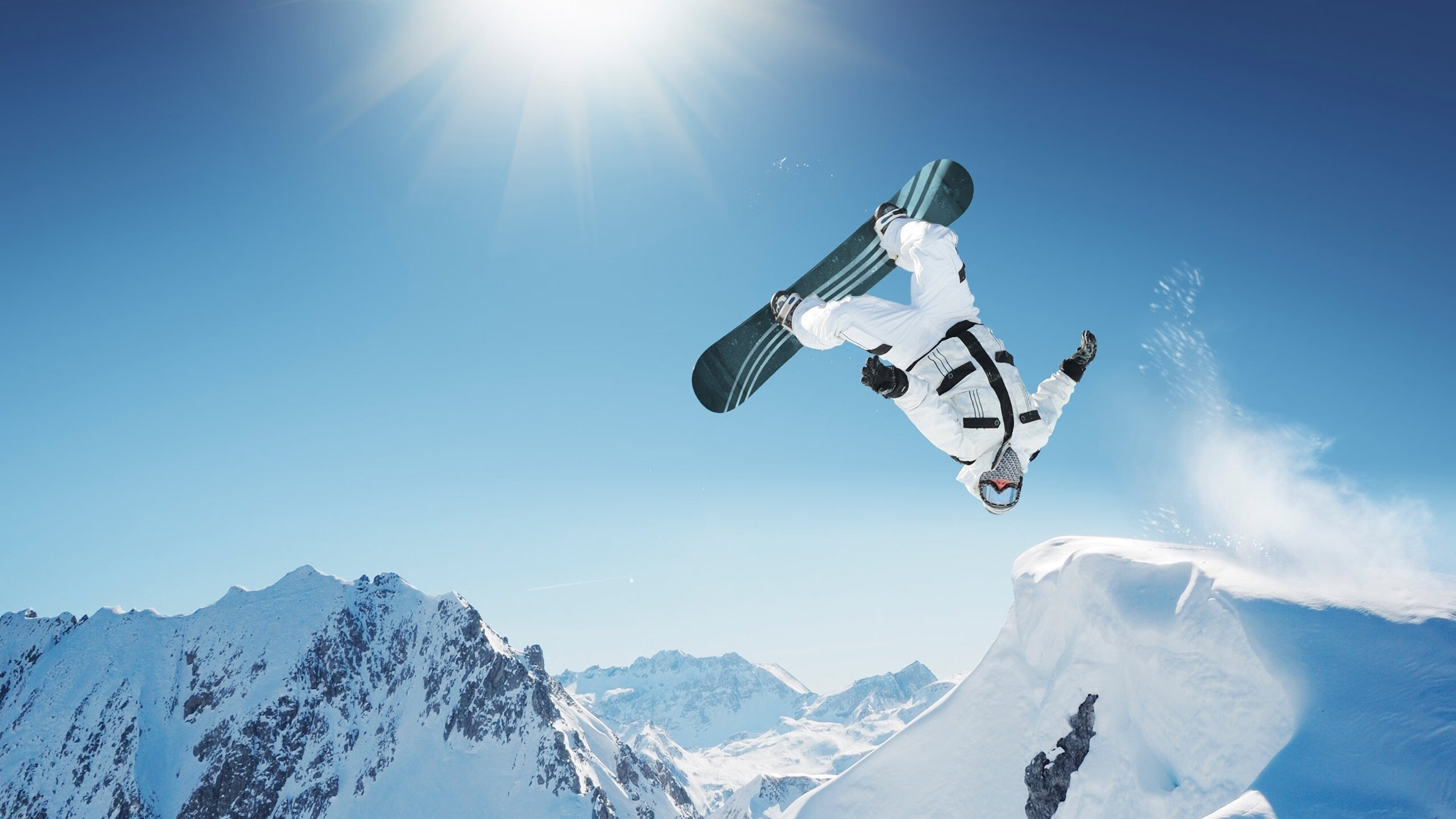 掘金季前赛对阵强敌全队拼劲十足，掘金今年季后赛战绩